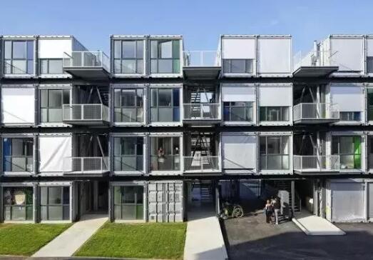 濟南天橋區(qū)濱河南路住人集裝箱公寓